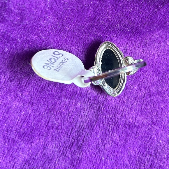 VINTAGE BLACK ONYX & STERLING SILVER RING - Picture 2 of 5